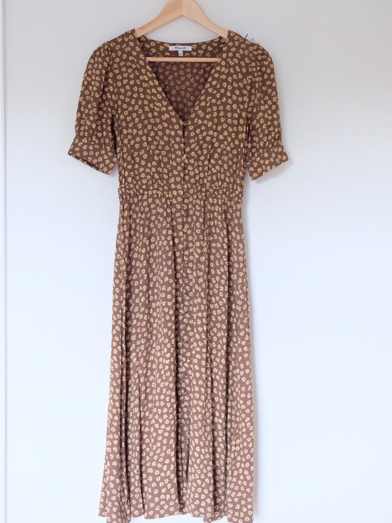 Madewell Dresses & Skirts - Madewell Brown Ditsy Floral Button Front Midi Dress Cottagecore Size 00